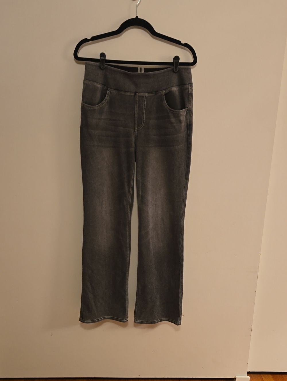 HALARA Straight Leg Grey Wash Jeans